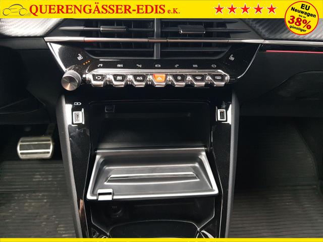 Peugeot / 2008 / Schwarz / / / 2008 GT 1,2 Automatik 96KW/130PS Navi, SHZ, Kamera, ACC