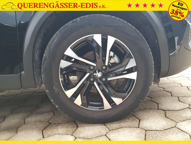 Peugeot / 2008 / Schwarz / / / 2008 GT 1,2 Automatik 96KW/130PS Navi, SHZ, Kamera, ACC