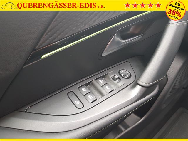 Peugeot / 2008 / / / / 