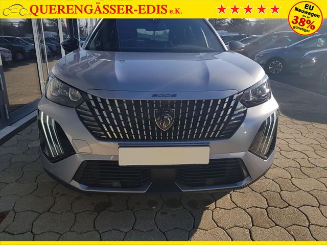 Peugeot / 2008 / Silber / / / 2008 Allure 1,2 PureTech 74KW/101PS Navi, SHZ, Kamera