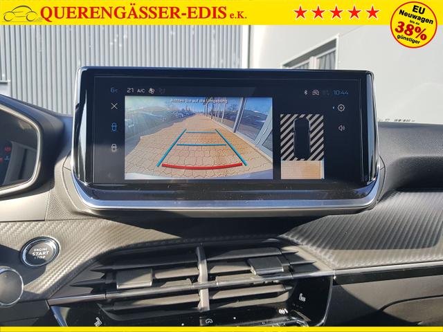 Peugeot / 2008 / Silber / / / 2008 Allure 1,2 PureTech 74KW/101PS Navi, SHZ, Kamera