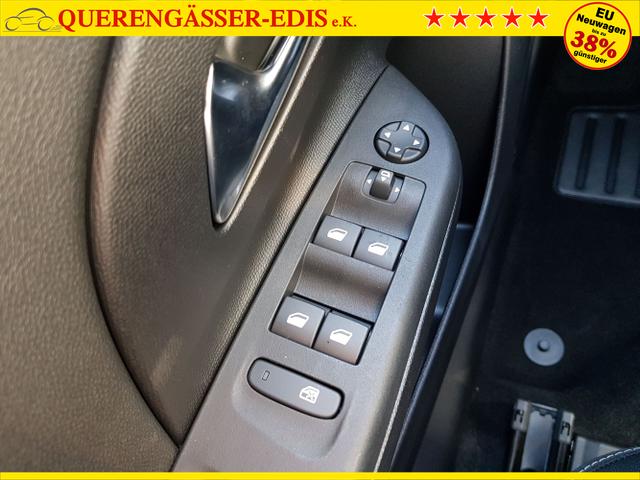 Opel / Corsa / Silber / / / Corsa GS 1,2 Hybrid Automatik 74KW/100PS Navi, SHZ, Geschwin. Assistent
