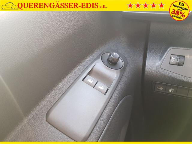 Citroën / Berlingo M / Weiß / / / Berlingo M Plus 1,5 BHDI FWD Schaltgetriebe 74KW/100PS SHZ, Kamera, Schiebetüren beidseitig