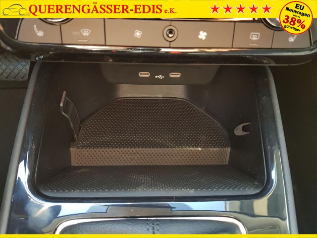 Skoda / Fabia / Schwarz / / / Fabia Selection 1,0TSI DSG 85KW/116PS ACC, SHZ, 16, Climatonic