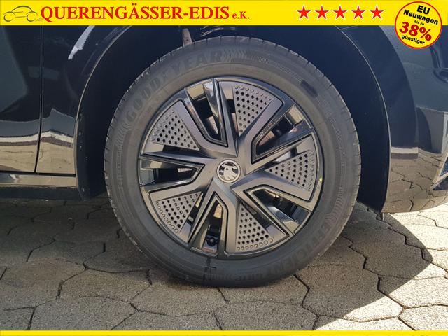 Skoda / Fabia / Schwarz / / / Fabia Selection 1,0TSI DSG 85KW/116PS ACC, SHZ, 16, Climatonic