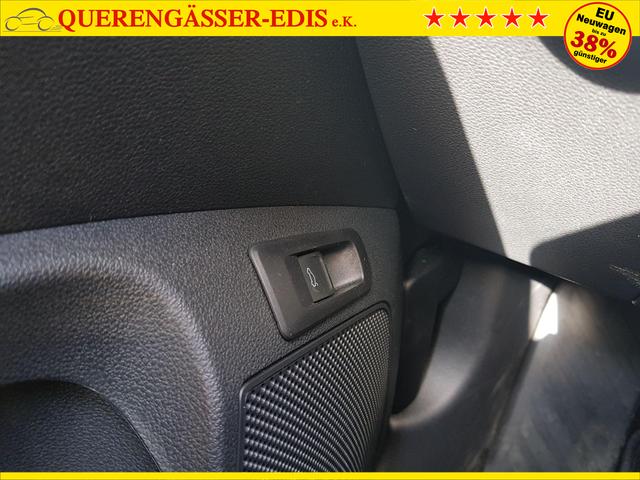 Skoda Karoq Selection 1,5TSI DSG 110KW/150PS Navi Columbus, SHZ, ACC, Virtual Pedal, Matrix LED 