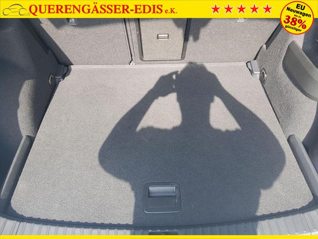 Skoda Karoq Selection 1,5TSI DSG 110KW/150PS Navi Columbus, SHZ, ACC, Virtual Pedal, Matrix LED 
