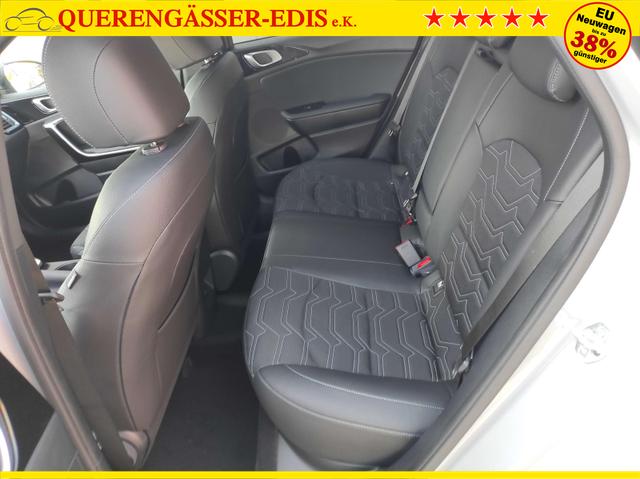 Kia Ceed Edition 30 1.5 Edition30*LED*Navi*Shzg*Lhzg*PDC*Cam*17 