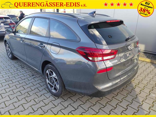 Hyundai i30 Kombi Smart SW 1.5 MJ25*Navi*LED*Shzg*PDCv&h*Cam*16 