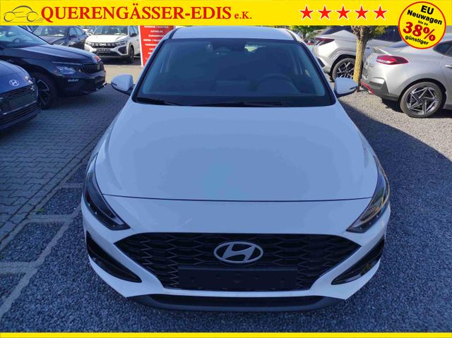 Hyundai i30 Family HB 1.5 AT MJ25*Navi*LED*Shzg*PDCv&h*Cam*16 