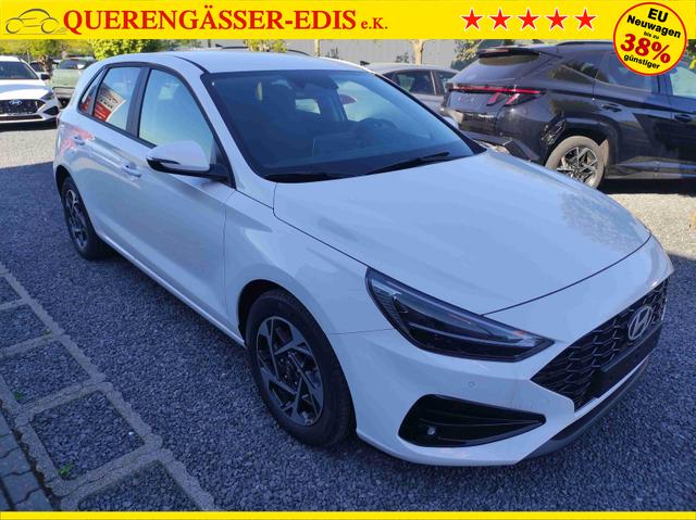 Hyundai i30 Family HB 1.5 AT MJ25*Navi*LED*Shzg*PDCv&h*Cam*16 