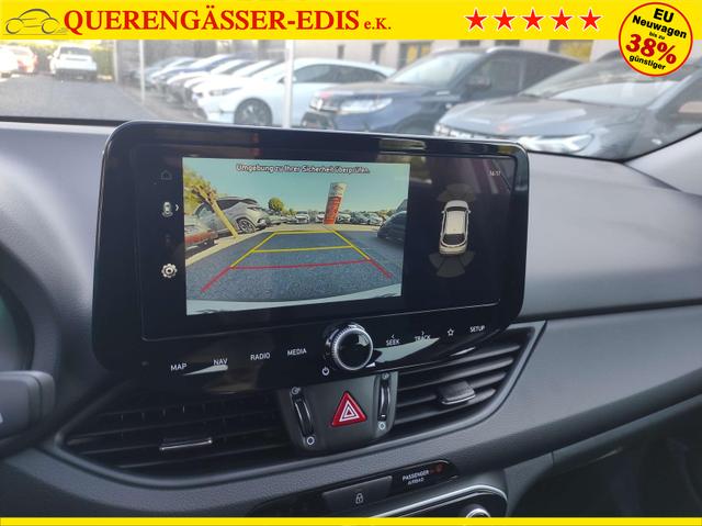 Hyundai i30 Family HB 1.5 AT MJ25*Navi*LED*Shzg*PDCv&h*Cam*16 