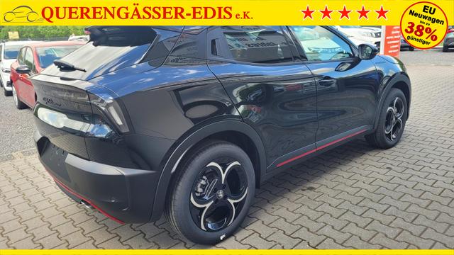 Alfa Romeo Junior Ibrida 1.2 VGT 48V-Hybrid (100kW) Speciale Speciale*LED*Navi*Shzg*PDC*Cam*18" 