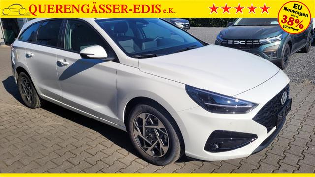 Hyundai i30 Kombi Smart SW Family*LED*Navi*Shzg*Lhzg*PDC*Cam*16Zoll* 