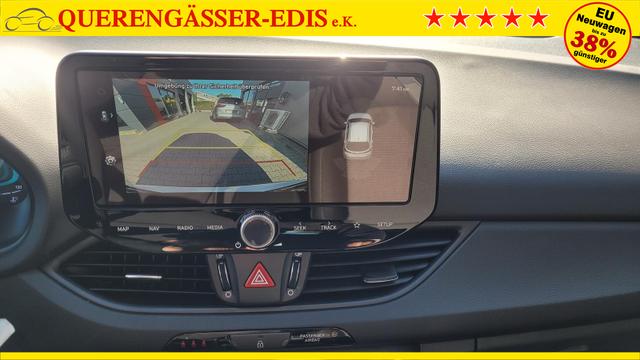 Hyundai i30 Kombi Smart SW Family*LED*Navi*Shzg*Lhzg*PDC*Cam*16Zoll* 