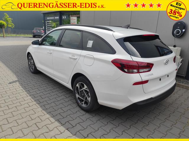 Hyundai i30 Kombi Smart SW DCT 1.5 MJ25*Navi*LED*Shzg*PDCv&h*Cam*16 