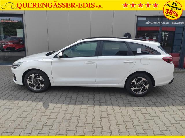 Hyundai i30 Kombi Smart SW DCT 1.5 MJ25*Navi*LED*Shzg*PDCv&h*Cam*16 