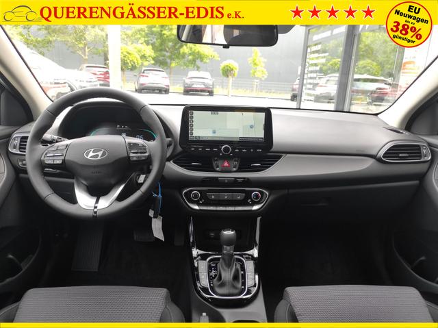 Hyundai i30 Kombi Smart SW DCT 1.5 MJ25*Navi*LED*Shzg*PDCv&h*Cam*16 
