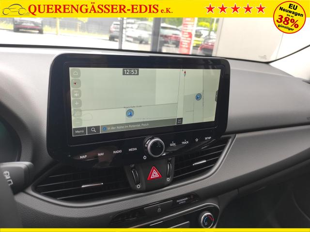 Hyundai i30 Kombi Smart SW DCT 1.5 MJ25*Navi*LED*Shzg*PDCv&h*Cam*16 