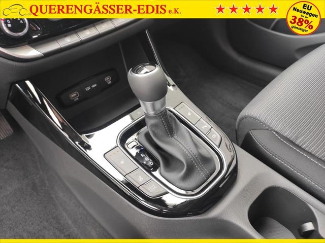 Hyundai i30 Kombi Smart SW DCT 1.5 MJ25*Navi*LED*Shzg*PDCv&h*Cam*16 