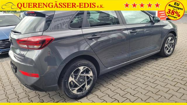 Hyundai i30 Family HB Family*Navi*LED*Shzg*Lhzg*PDC*Cam*16Zoll* 