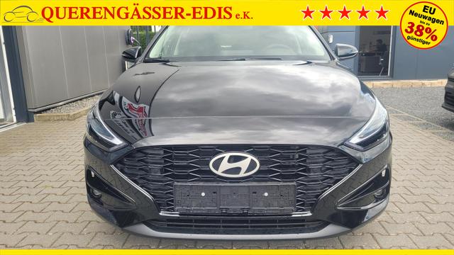 Hyundai i30 Kombi Smart SW Family*LED*Navi*Shzg*Lhzg*PDC*Cam*16Zoll* 