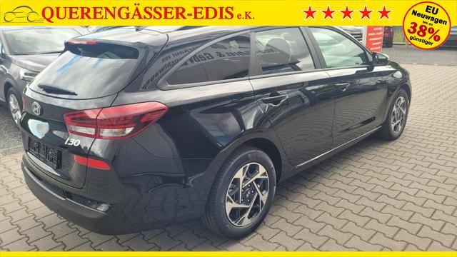 Hyundai i30 Kombi Smart SW Family*LED*Navi*Shzg*Lhzg*PDC*Cam*16Zoll* 