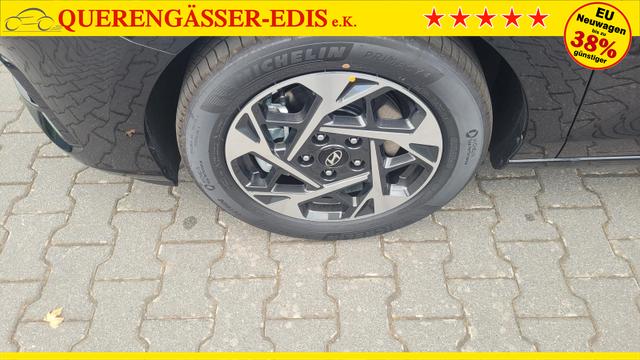 Hyundai i30 Kombi Smart SW Family*LED*Navi*Shzg*Lhzg*PDC*Cam*16Zoll* 