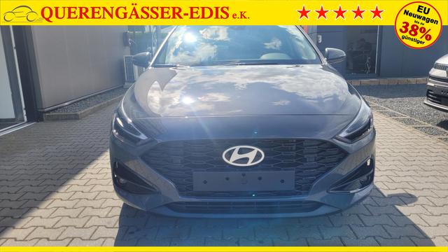 Hyundai i30 Familiy HB Family*Navi*LED*Shzg*Lhzg*PDC*Cam*16Zoll* 