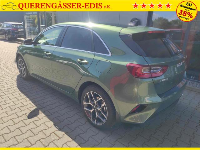 Kia Ceed Platinum AT*LED*Navi*Shzg*PDCv+h*Cam*SD*17" 