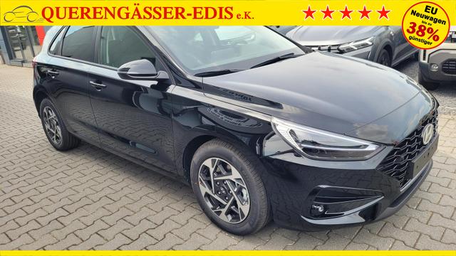 Hyundai i30 Family HB Family*Navi*LED*Shzg*Lhzg*PDC*Cam*Keyless 