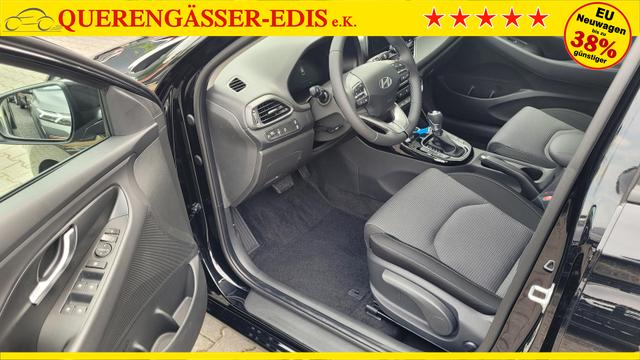 Hyundai i30 Family HB Family*Navi*LED*Shzg*Lhzg*PDC*Cam*Keyless 