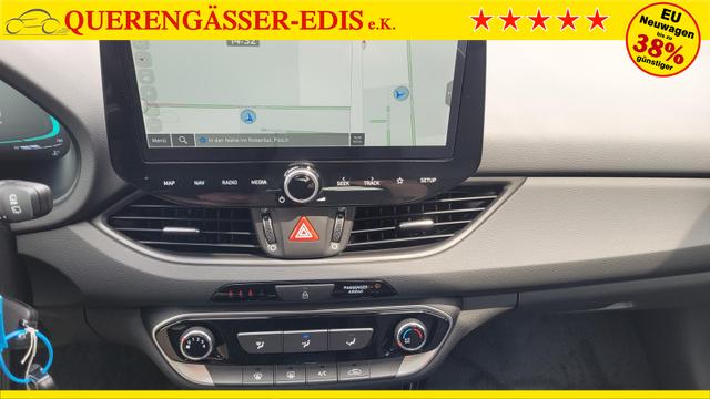 Hyundai i30 Family HB Family*Navi*LED*Shzg*Lhzg*PDC*Cam*Keyless 