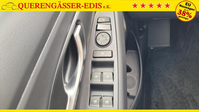 Hyundai i30 Family HB Family*Navi*LED*Shzg*Lhzg*PDC*Cam*Keyless 