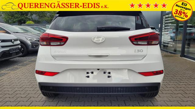 Hyundai i30 Familiy HB Family*Navi*LED*Shzg*Lhzg*PDC*Cam*16Zoll* 