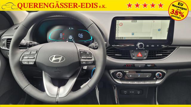 Hyundai i30 Familiy HB Family*Navi*LED*Shzg*Lhzg*PDC*Cam*16Zoll* 