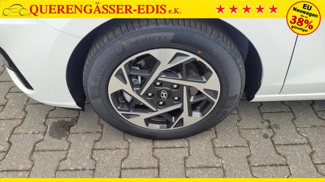 Hyundai i30 Familiy HB Family*Navi*LED*Shzg*Lhzg*PDC*Cam*16Zoll* 