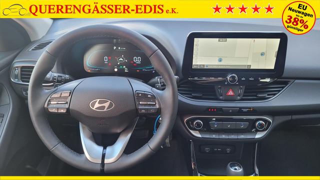 Hyundai i30 Fastback*Navi*LED*Shzg*Lhzg*PDC*Cam*16Zoll* 