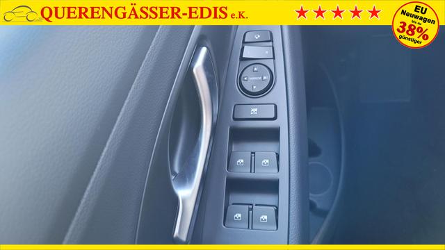 Hyundai i30 Fastback*Navi*LED*Shzg*Lhzg*PDC*Cam*16Zoll* 