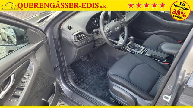 Hyundai i30 Kombi Style AT*LED*Navi*Shzg*Lhzg*PDC*Kamera 