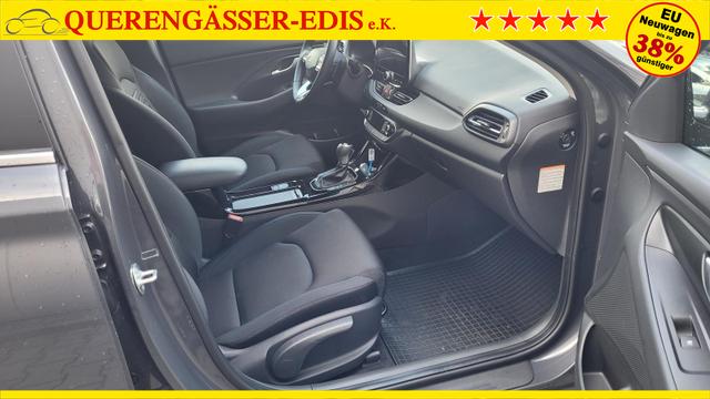 Hyundai i30 Kombi Style AT*LED*Navi*Shzg*Lhzg*PDC*Kamera 