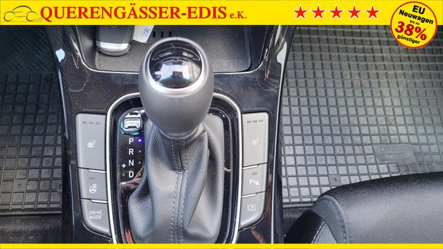 Hyundai i30 Kombi Style AT*LED*Navi*Shzg*Lhzg*PDC*Kamera 