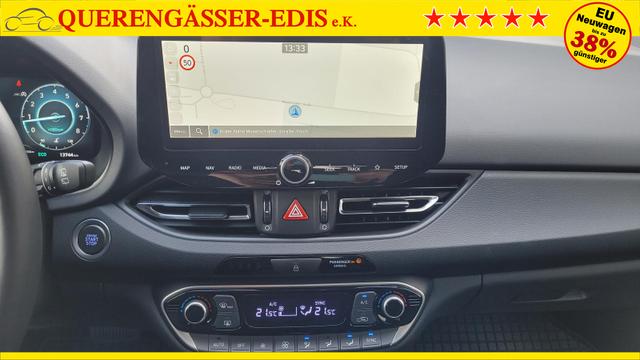 Hyundai i30 Kombi Style AT*LED*Navi*Shzg*Lhzg*PDC*Kamera 