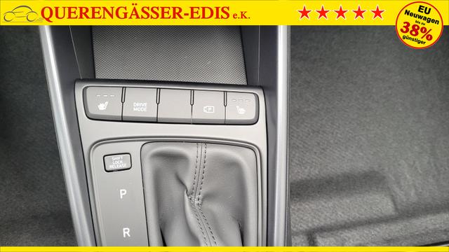 Hyundai BAYON Wave Wave*Navi*Shzg*Lhzg*PDC*Cam*16Zoll* 