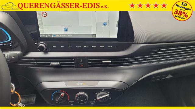 Hyundai BAYON Wave Wave*Navi*Shzg*Lhzg*PDC*Cam*16Zoll* 