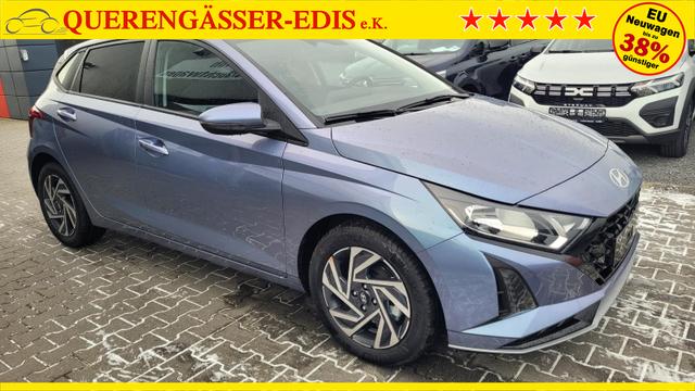 Hyundai i20 Family Family*Navi*Shzg*Lhzg*PDC*Cam*16Zoll*ACA* 