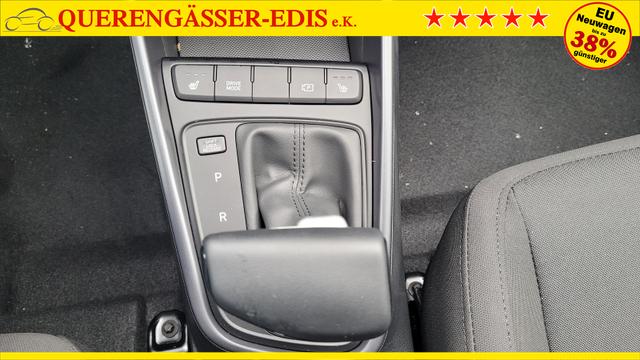 Hyundai i20 Family Family*Navi*Shzg*Lhzg*PDC*Cam*16Zoll*ACA* 