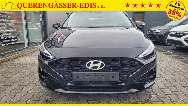 Hyundai i30 Family HB Family*Navi*LED*Shzg*Lhzg*PDC*Cam*Keyless 