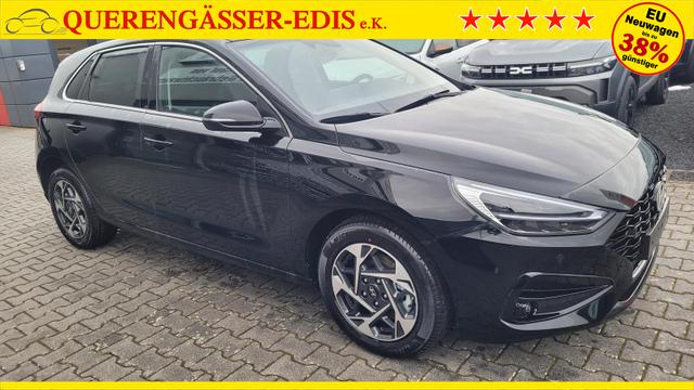 Hyundai i30 Family HB Family*Navi*LED*Shzg*Lhzg*PDC*Cam*Keyless 