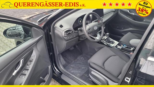 Hyundai i30 Family HB Family*Navi*LED*Shzg*Lhzg*PDC*Cam*Keyless 